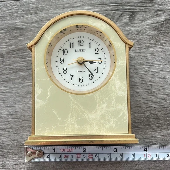 Vintage Linden Alarm Clock - Picture 12 of 14